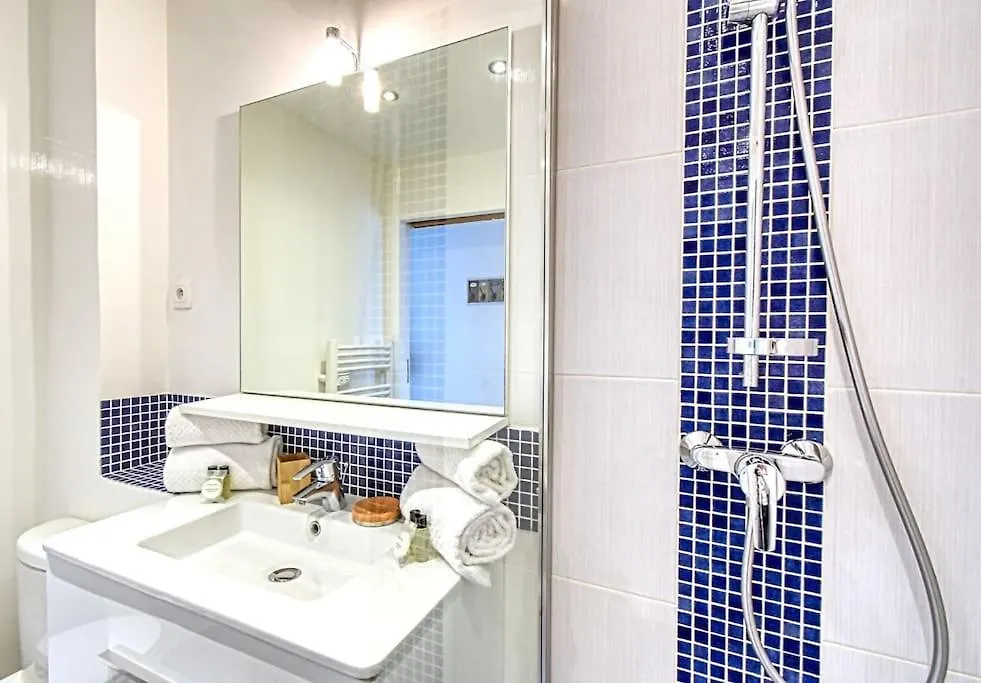 13 Legof - Superbe 2 Pieces Avec Balcon Au Coeur De Cannes ! Apartament