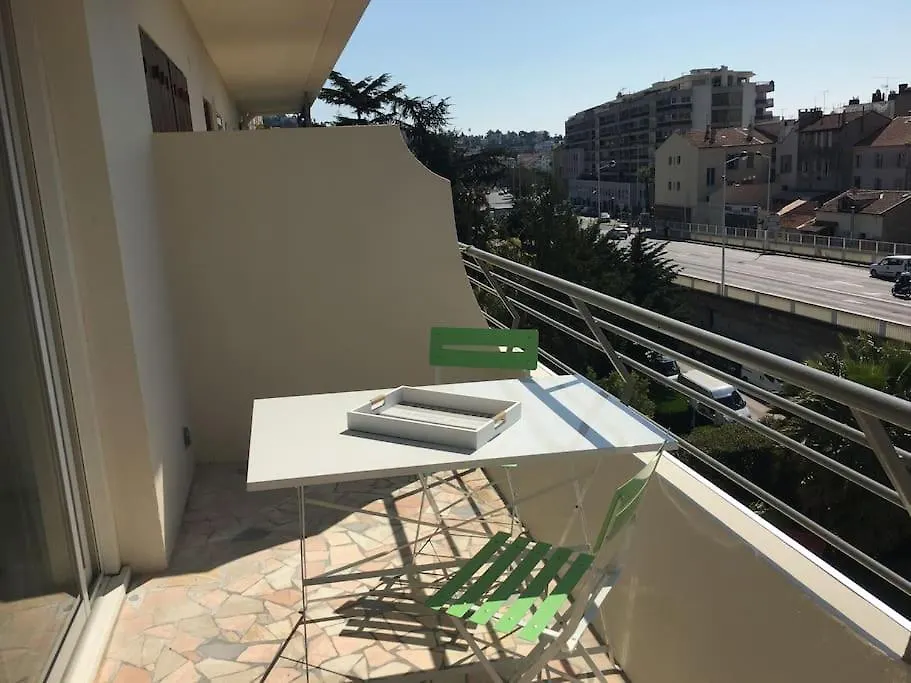 Apartament 13 Legof - Superbe 2 Pieces Avec Balcon Au Coeur De Cannes ! Francja